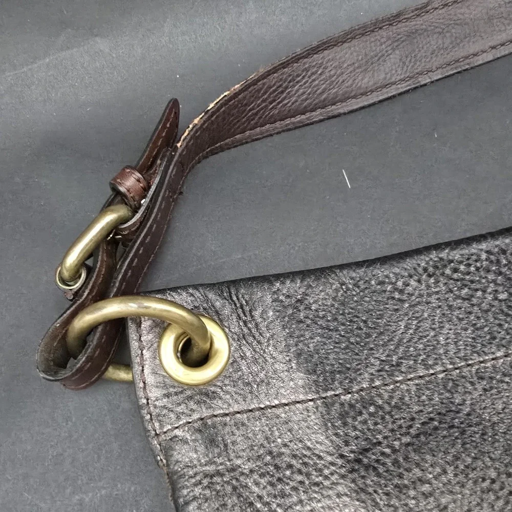 FOSSIL MADDOX Shoulder HOBO Purse Handbag Metallic Black Silver PEBBLE LEATHER